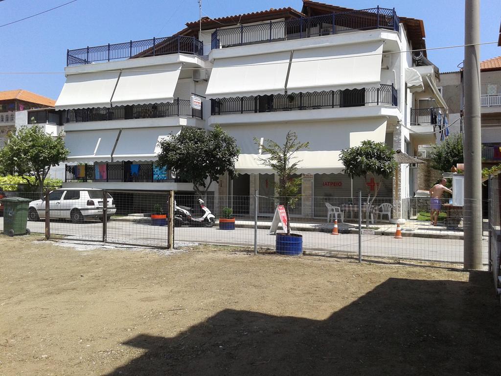 Apartments Stavroula Vrasná Extérieur photo